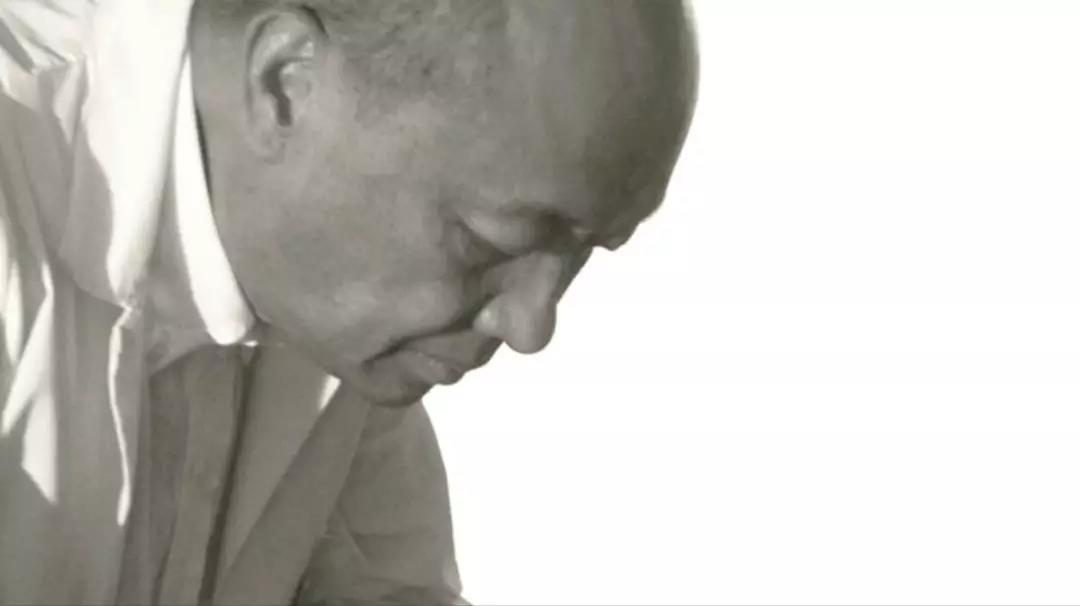 1536724566877002261.jpg 1.jpg