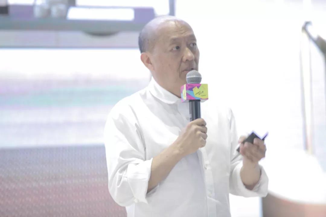 1536730992688021946.jpg 3.jpg