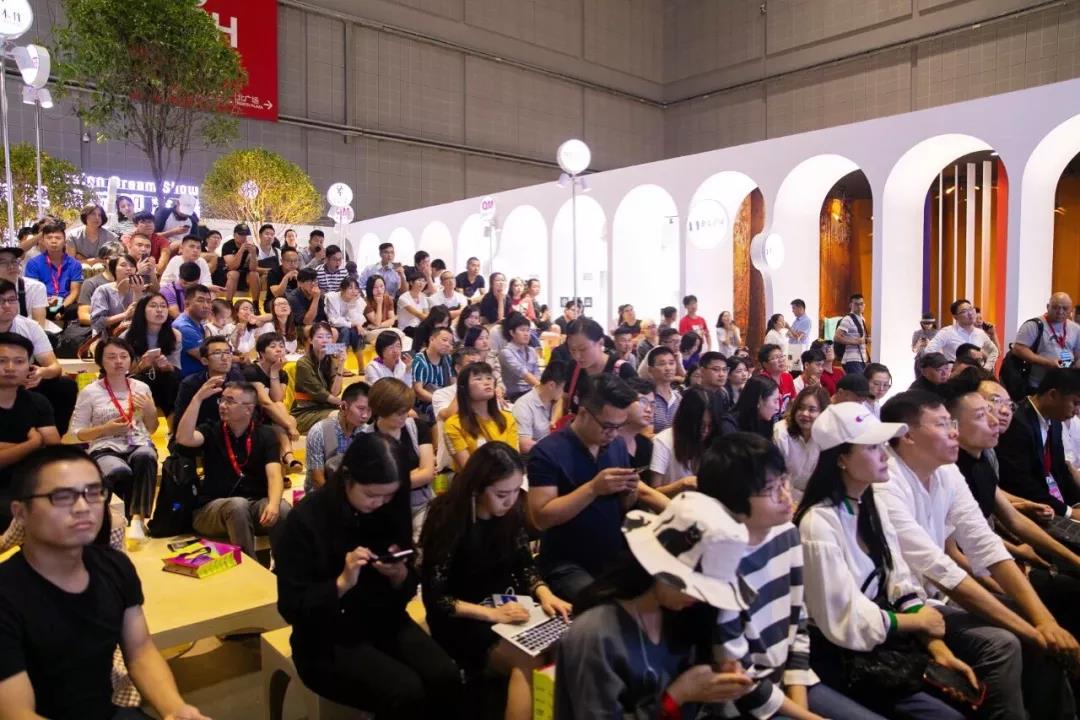 1536733515624061325.jpg 30.jpg