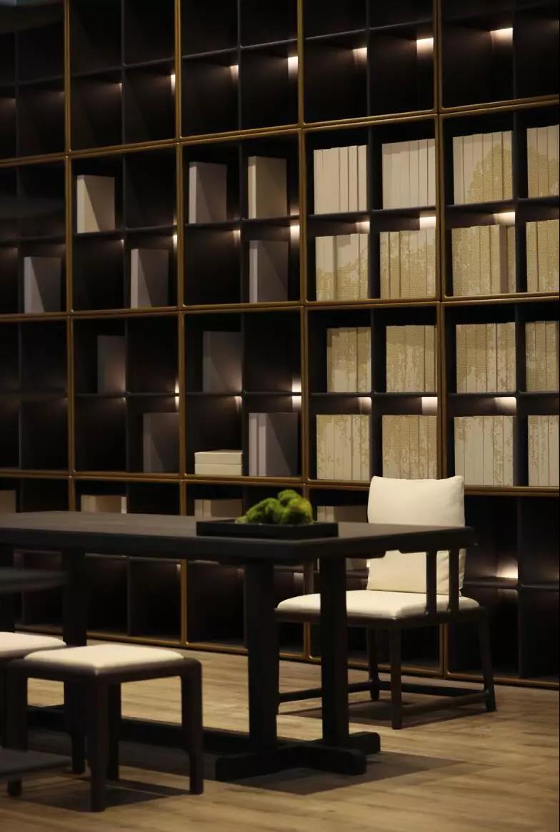 1536733906403042198.jpg 42.jpg