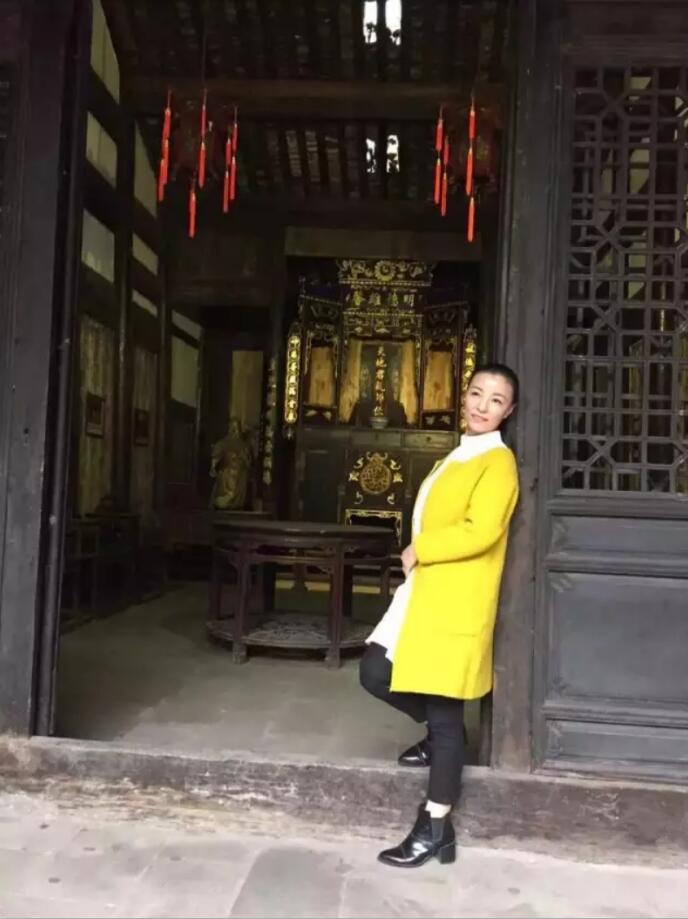 荣麟之星-吴艳华 荣麟之星-吴艳华