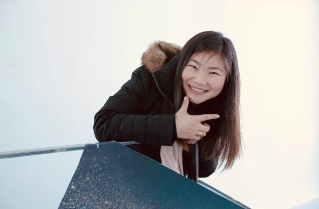 荣麟之星 刘丽娜 荣麟之星 刘丽娜