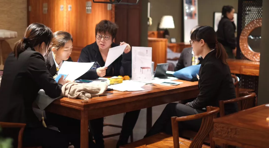 荣麟家居 隋凤娟 荣麟家居 隋凤娟